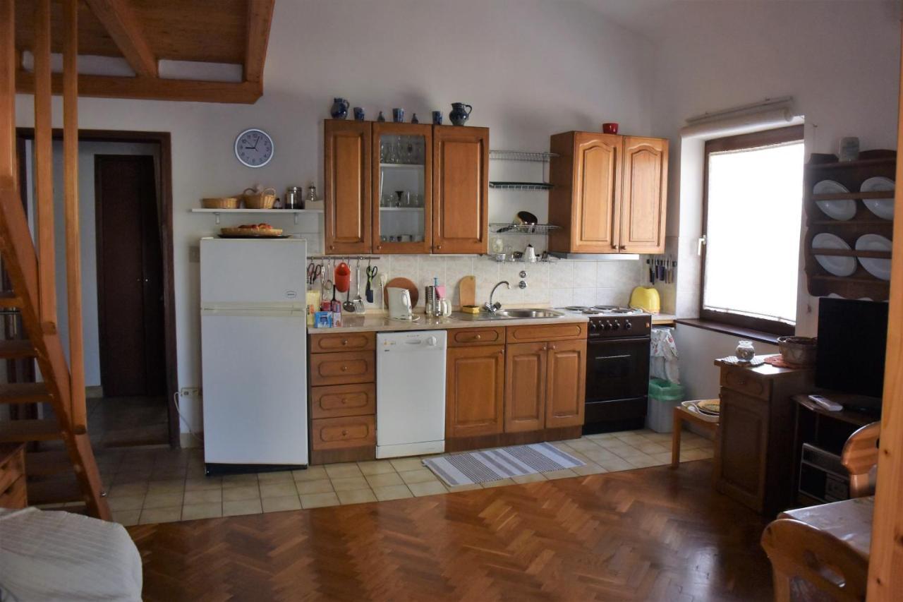 70 Sq M Apartment At Saint Martin'S Harbour Мали-Лошинь Номер фото